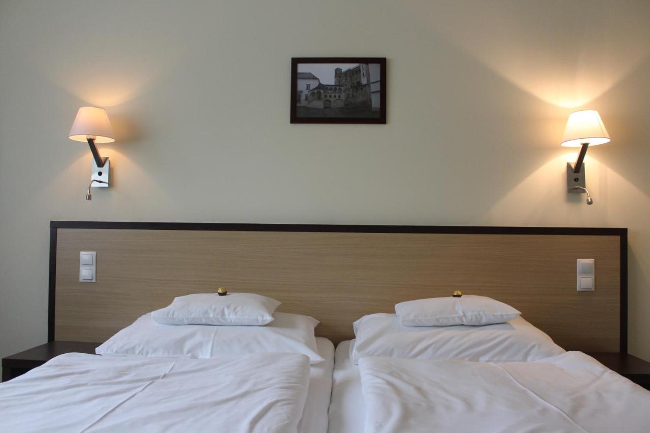 Tokajvar Hotel מראה חיצוני תמונה